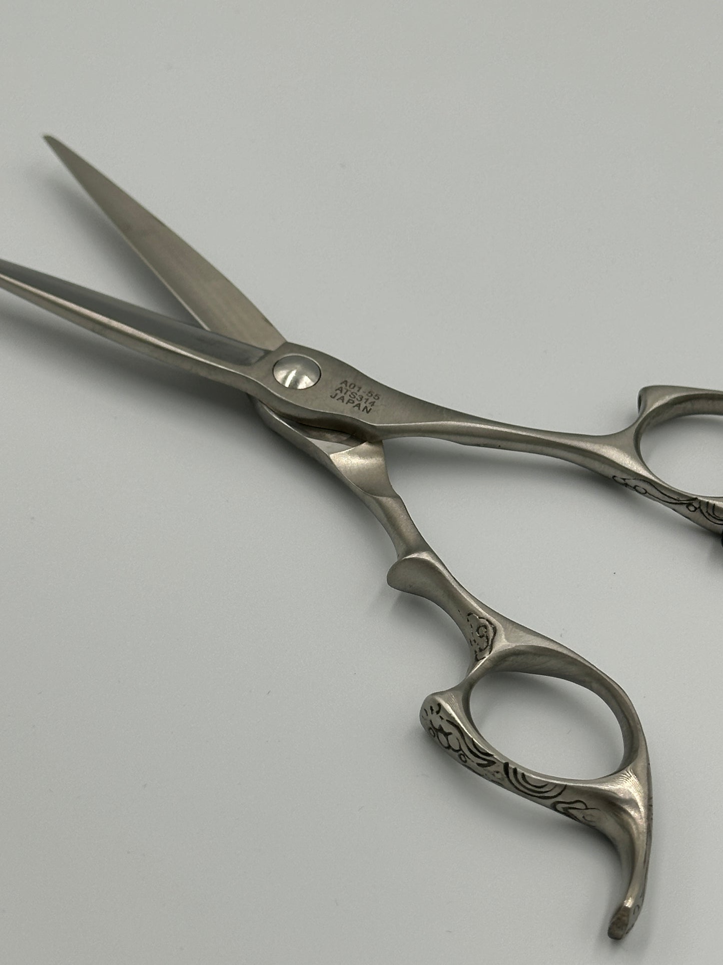 A01-55 Yoshimoto ATS314 Japanese Steel Hairdressing Scissors