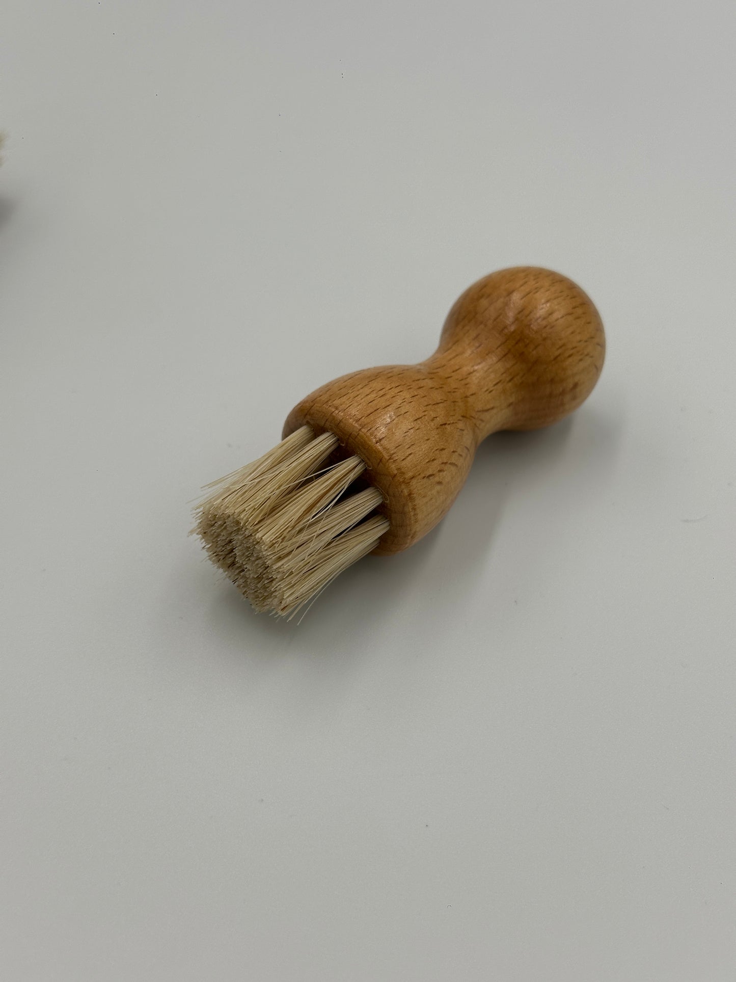 Finger Duster Brush