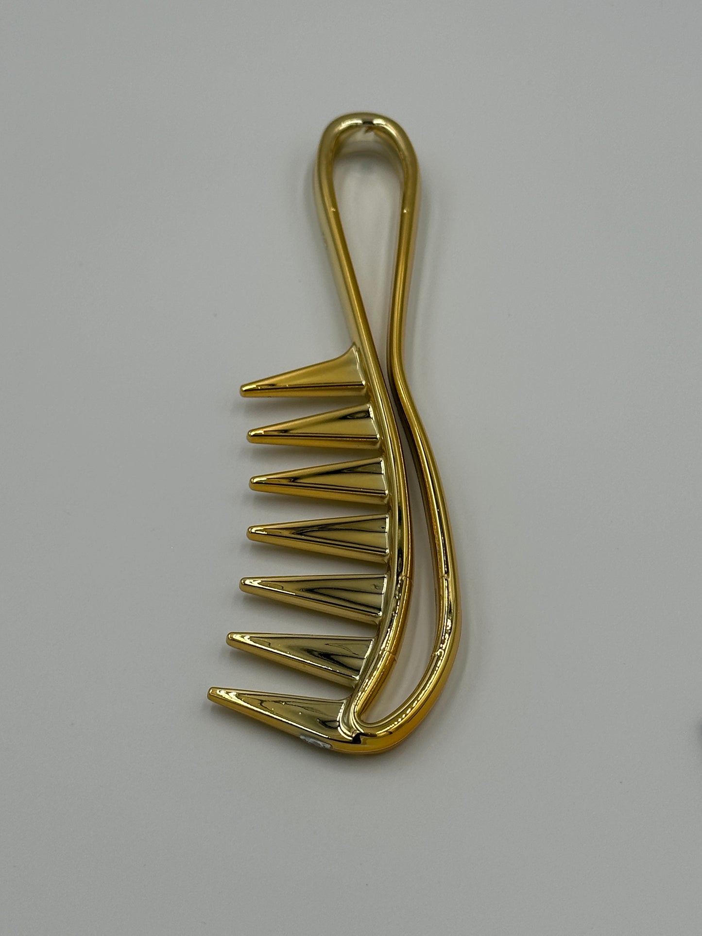 Shark Styling Comb