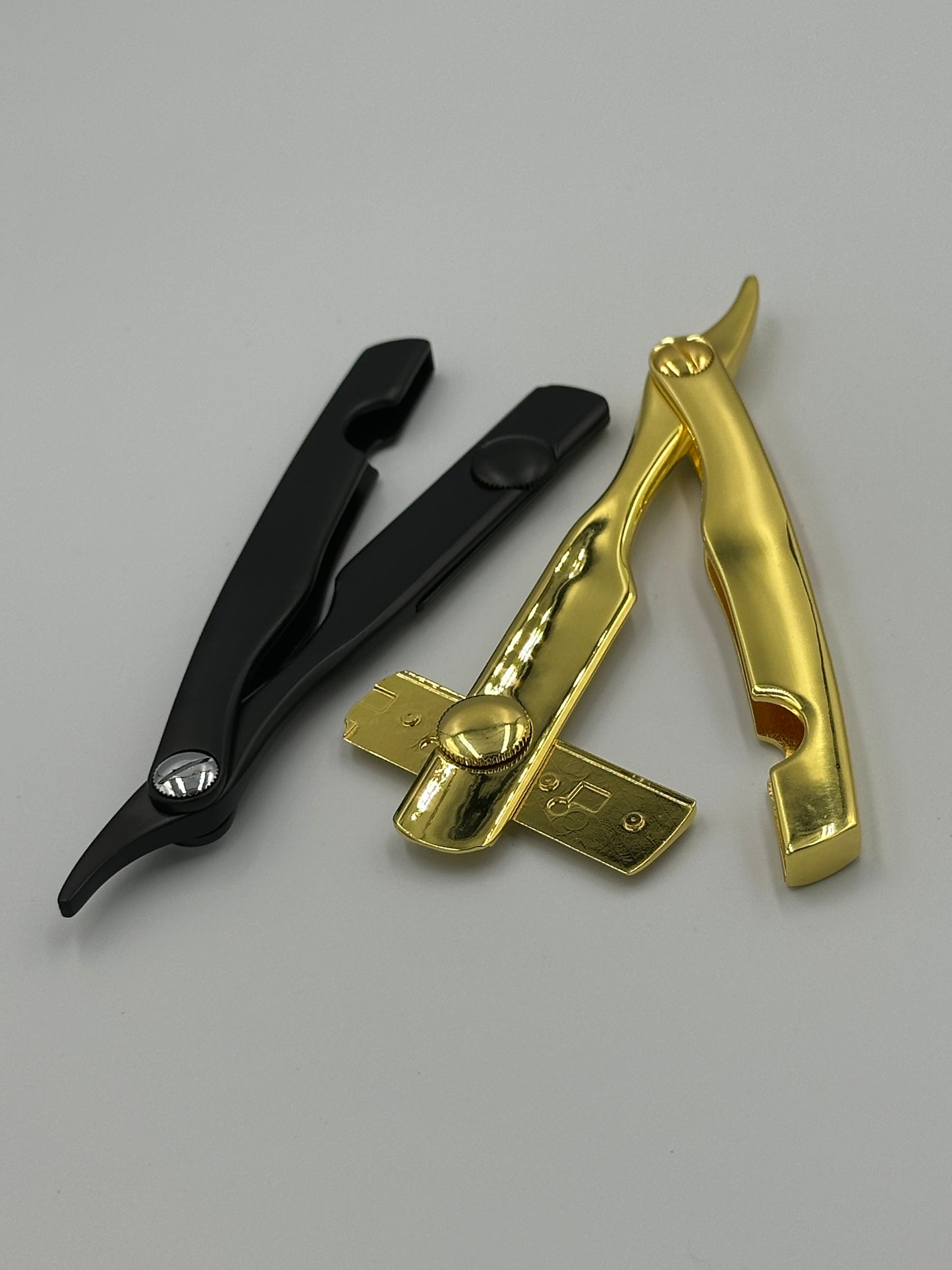 D107 Barber Razor