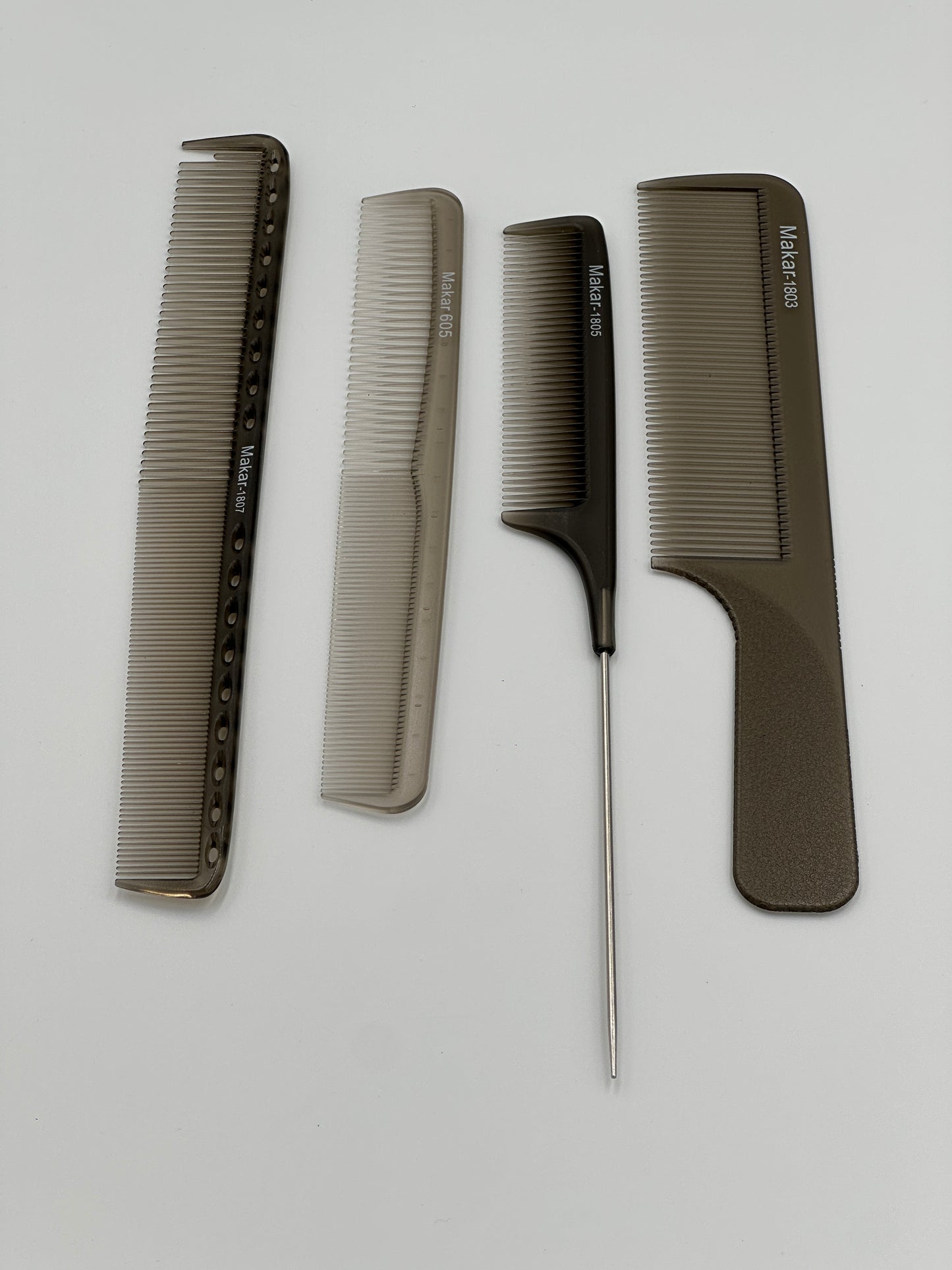 Makar Set of 4 Cutting Combs