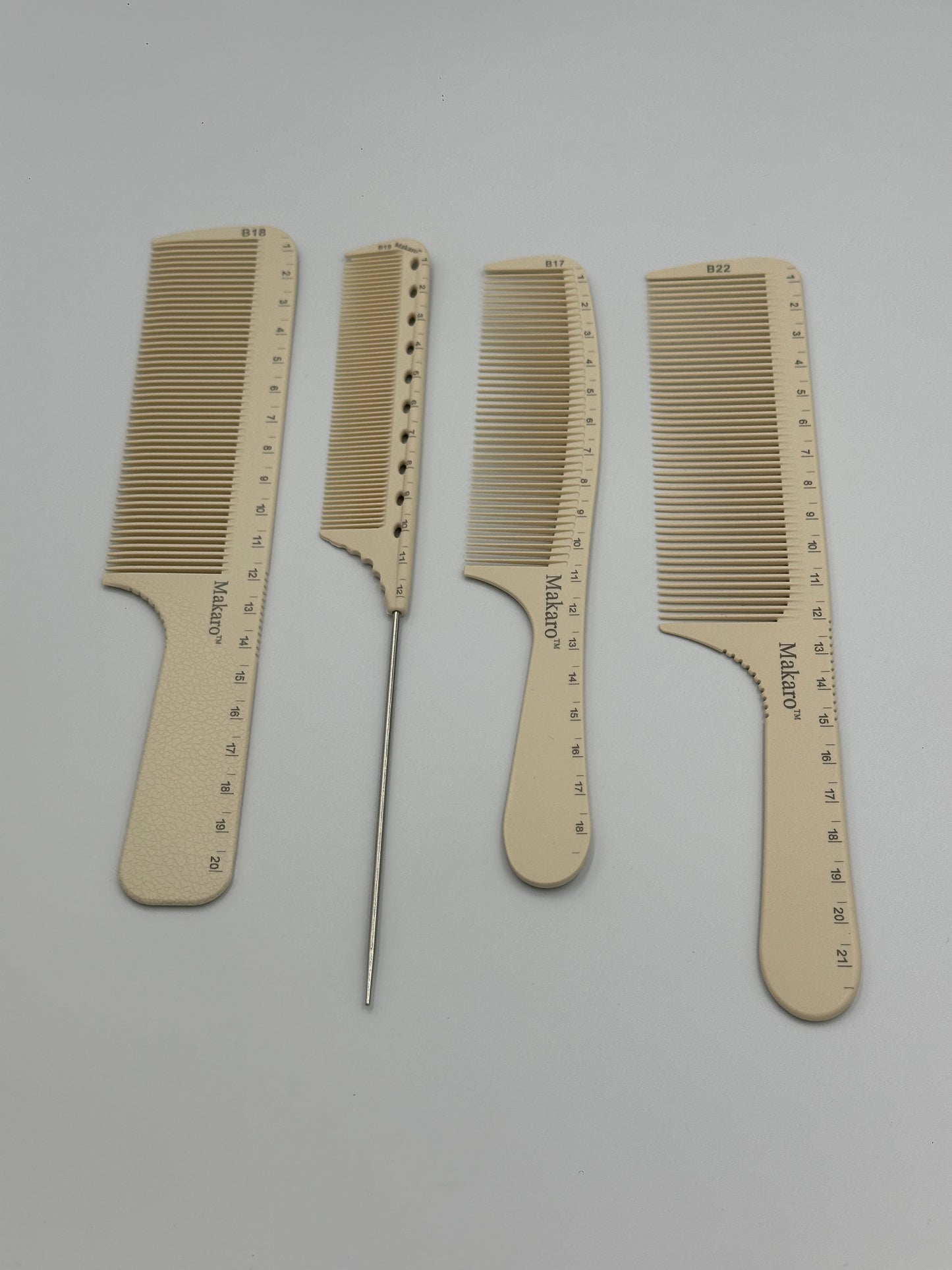 Makaro Set of 4 Cutting Combs