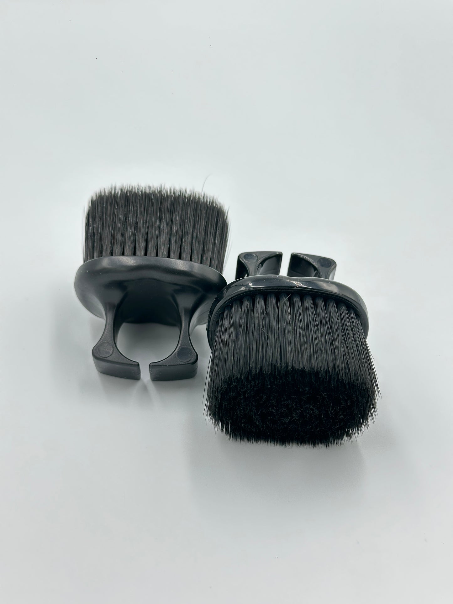 Compact Finger Barber Duster Brush