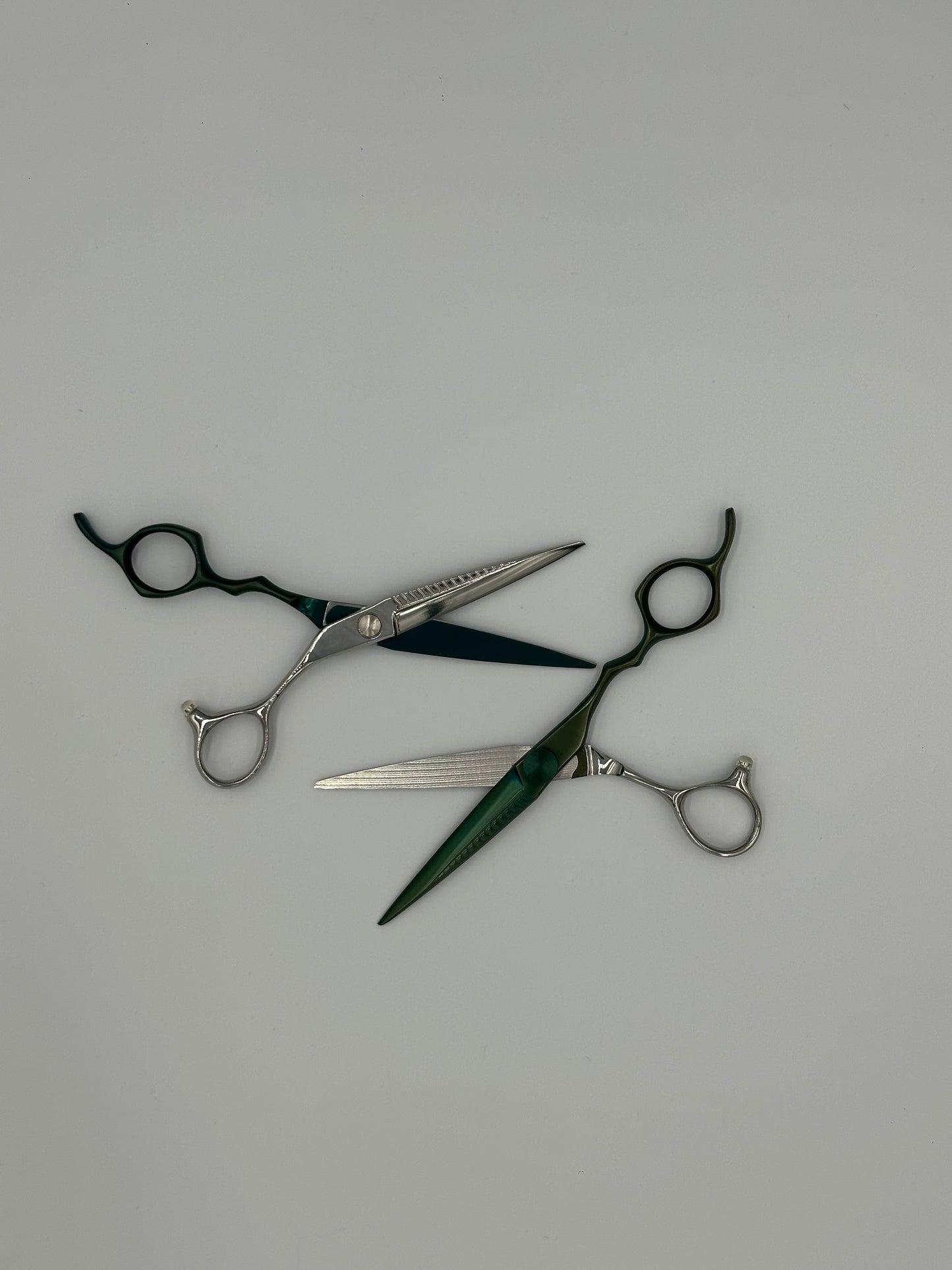 GTN-60L Green Yoshimoto VG10 Japanese Steel Hairdressing Scissors